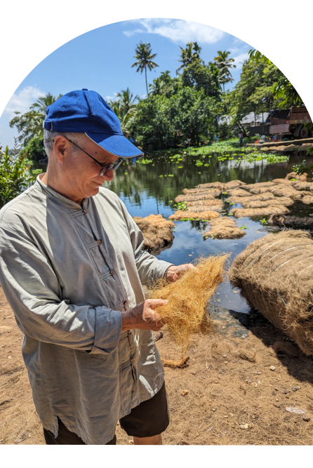 Création des ombrières en coco - Pionniers des voiles d'ombrage en coco